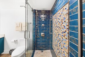 Shower, towels