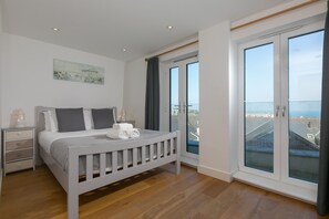 3 Schlafzimmer, Bügeleisen/Bügelbrett, Reisekinderbett, WLAN