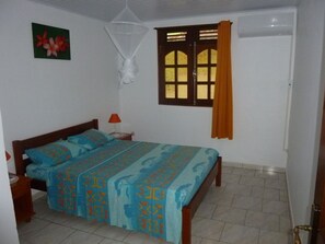 2 chambres, fer et planche à repasser, lit de bébé portatif, Wi-Fi