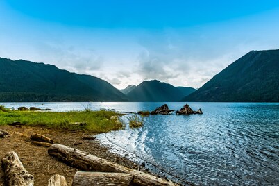 Rural, dog-friendly home with loft, deck, firepit, private grill, and game room