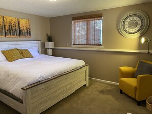 4 bedrooms, WiFi, bed sheets