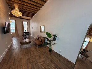 Interior - Historic Downtown New Orleans Suite with a Touch of Modern - Walk to Quarter 3C (New Orleans)