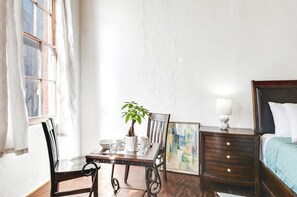 2 Schlafzimmer, Bügeleisen/Bügelbrett, Reisekinderbett, kostenloses WLAN