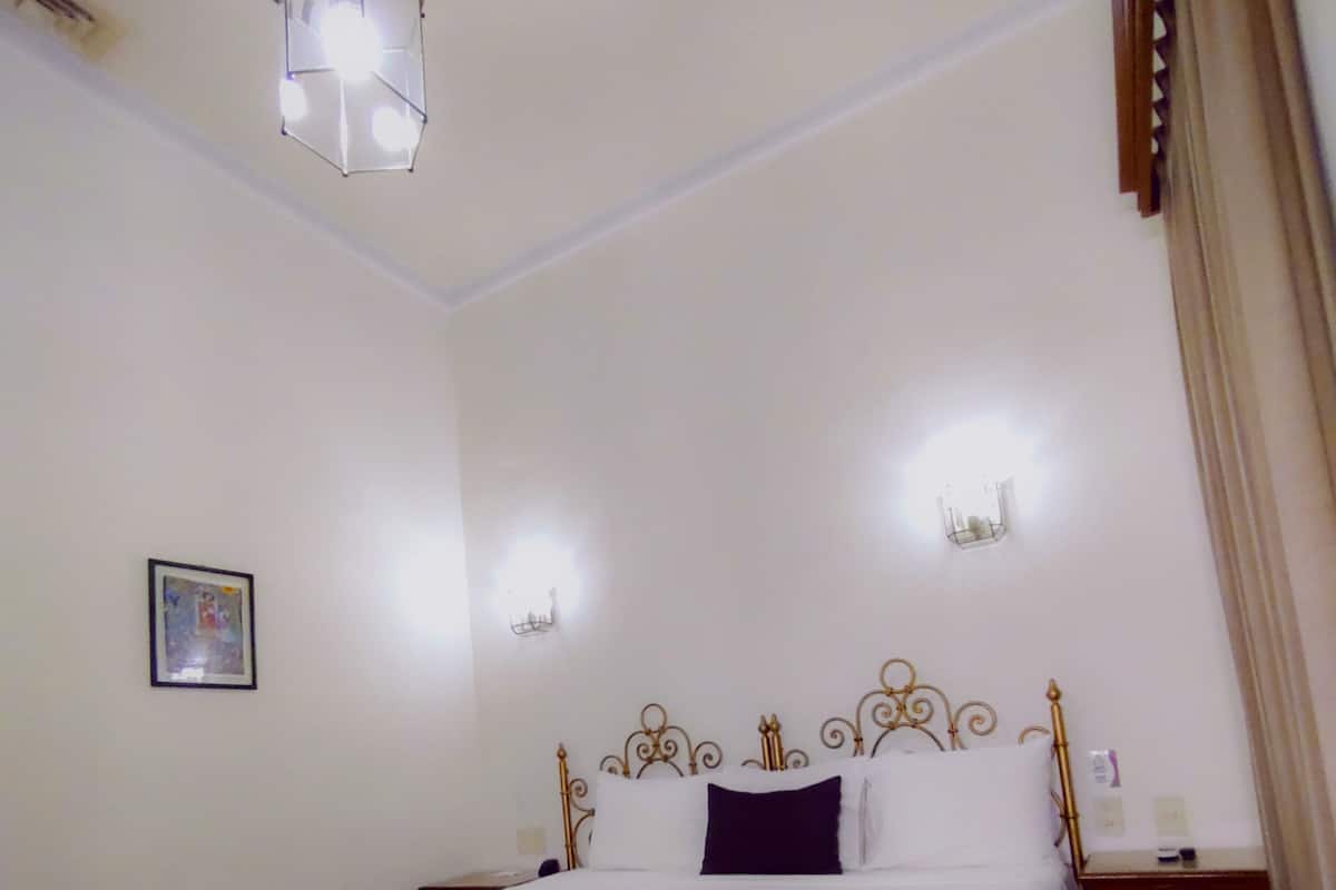 Junior Room | In-room safe, desk, laptop workspace, iron/ironing board