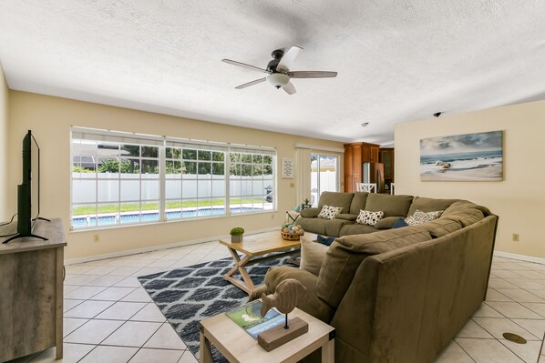 Smart TV y reproductor de DVD 