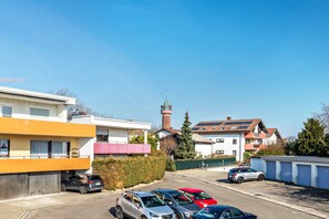 Exterior - Cosy Studio Apartment in Quiet Area with Wi-Fi, Terrace & Garden (Pforzheim)