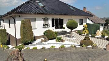 Apartment (Haus TRAUMBLICK) | Property grounds