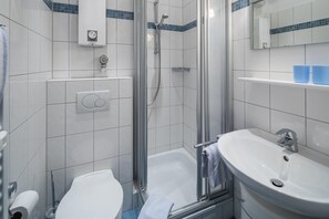 Apartment (Appartement 5) | Badezimmer