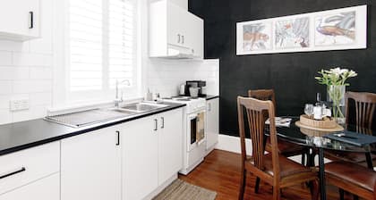 70 On Mortimer "Jungle Room" is a newly renovated self contained 1 bedroom unit