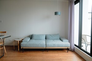 Living area - BLUE STEAK WONDER CHATAN (Chatan)