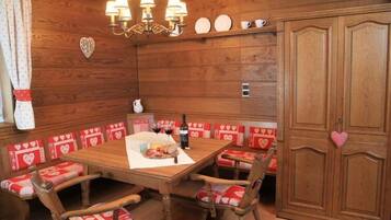 Ferienhaus (Ferienhaus Viktoria) | Eigene Küche