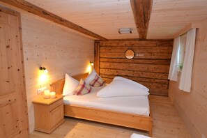 3 chambres, lits bébé, Wi-Fi gratuit