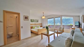 Apartment (Studio Maxi ) | Wohnzimmer | Fernseher