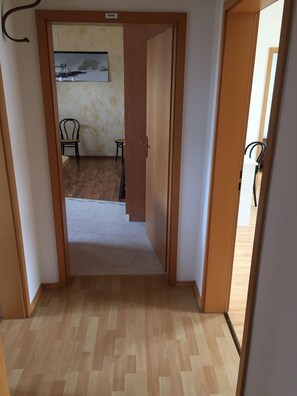 1 bedroom, cribs/infant beds, free WiFi - Kleine Mietidee (Markranstaedt)