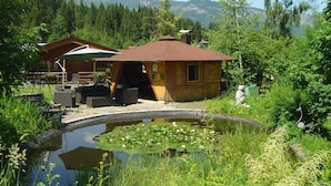 Property grounds - Chalet Villa Rosa im Gartenhotel Rosenhof bei Kitzbühel (Oberndorf in Tirol)