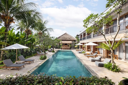 Kahayana Suites