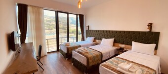 山松帕拉斯飯店  