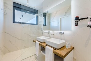 Villa (Luxury Villa Vitae with heated infini) | Bathroom