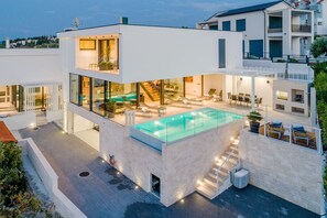 Villa (Luxury Villa Vitae with heated infini) | Exterior