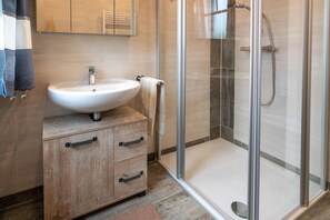 Bathroom - Oberwohnung Fiete (Dornum)
