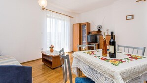 Apartment (Ceković Ruža 2) | Living room - Ceković Ruža 2  (Dobrinj)