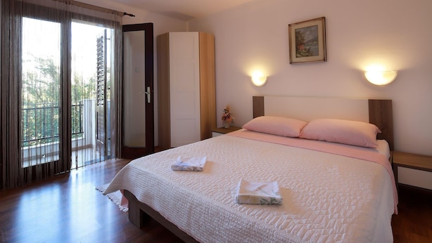 Apartment (Svoboda Gordana 3) | Außenbereich