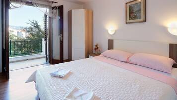 Apartment (Svoboda Gordana 3) | 2 bedrooms