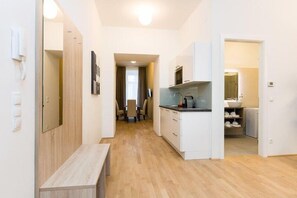 Apartment (Tabor Maple) | Exterior