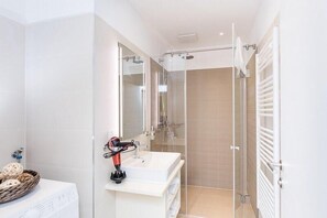 Apartment (Tabor Score) | Bathroom - Tabor Score (Vienna)