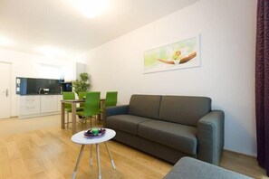 Apartment (Tabor Purple) | Exterior - Tabor Purple (Vienna)