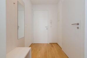 Apartment (Tabor Champagner)