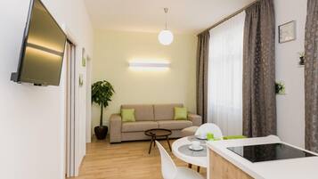 Apartment (Castellez Energy) | Exterior