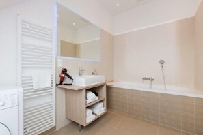 Apartment (Tabor Penthouse) | Badezimmer