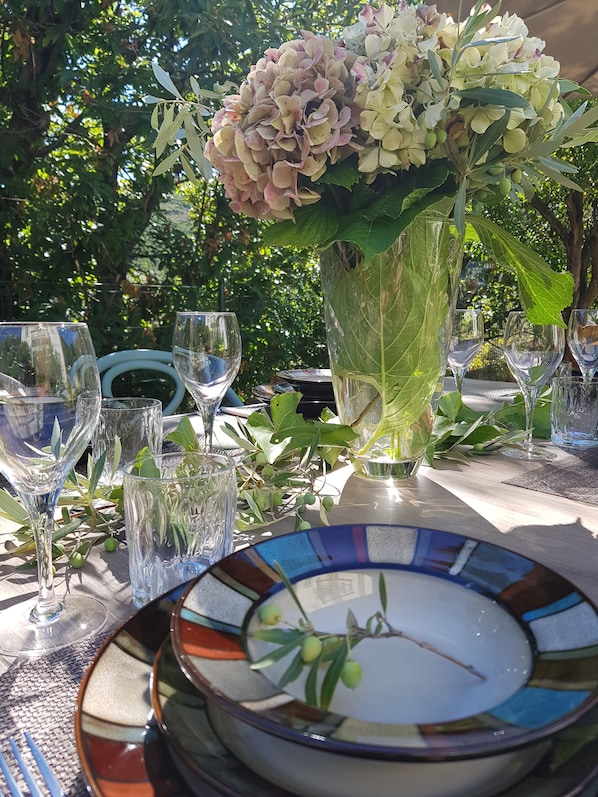 Buiten dineren