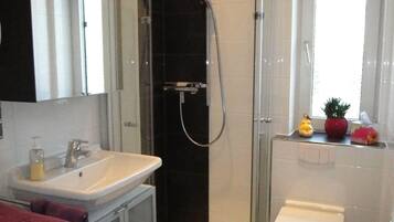 Apartment (Ferienwohnung Höflich "Bäke") | Bathroom