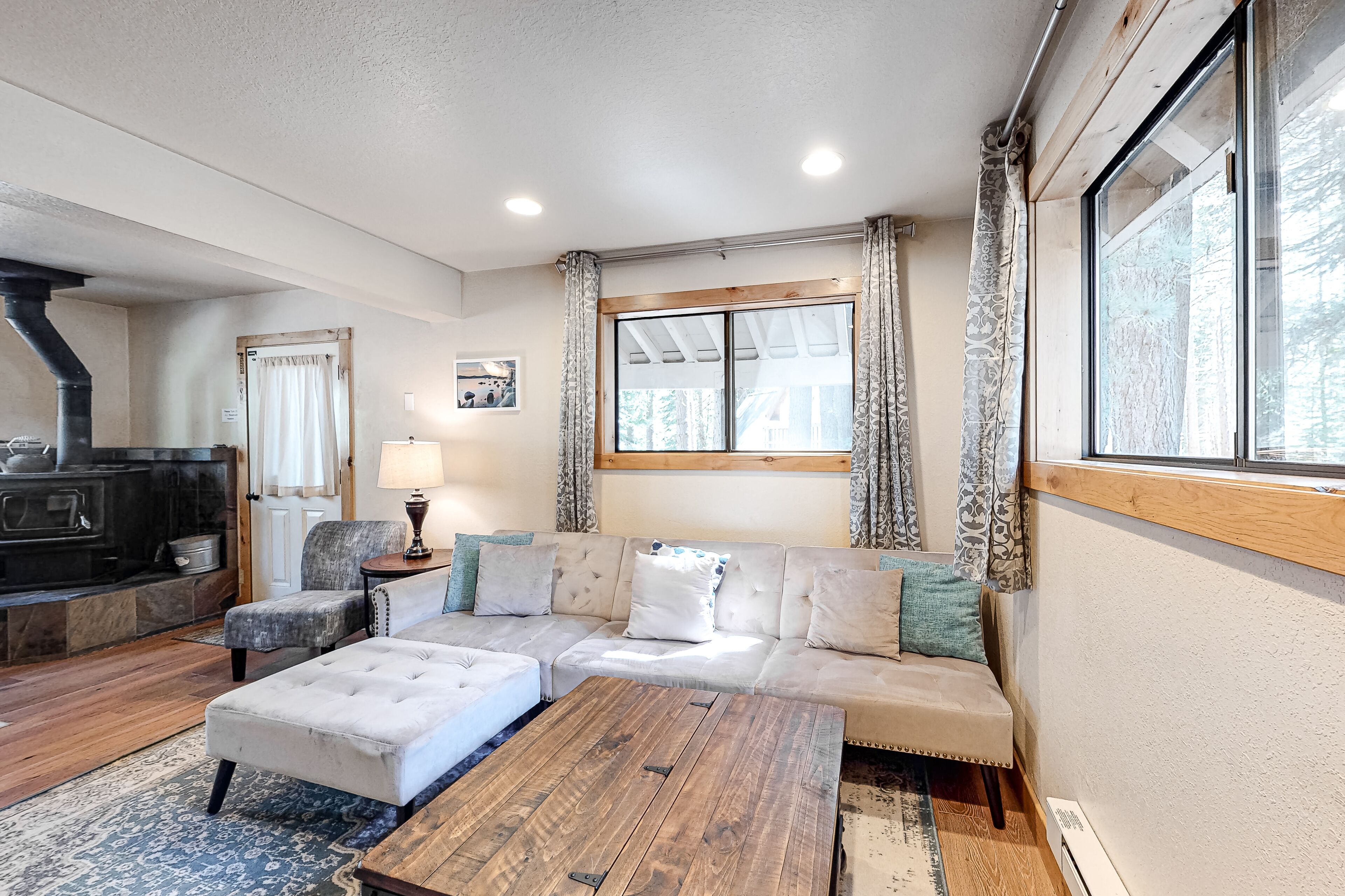 TV, DVD player, books, video library