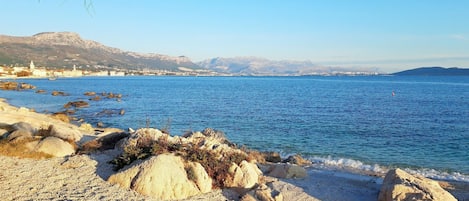 Playa en los alrededores