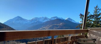 Sauze D'oulx - Italie - Joli Studio Avec une Superbe vue sur les Montagnes