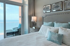 4 chambres, fer et planche à repasser, Wi-Fi, draps fournis