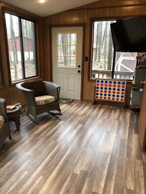 Interior - Arrowhead Lake Chalet - Walk to Pool (Pocono Lake)