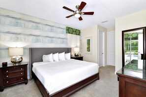 8 chambres, coffre-fort, fer et planche à repasser