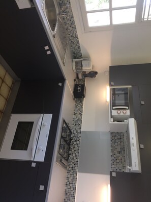 Private kitchen - Villa Quietude (Saint François)