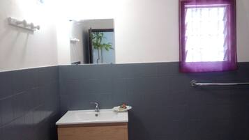 Hair dryer, towels, toilet paper