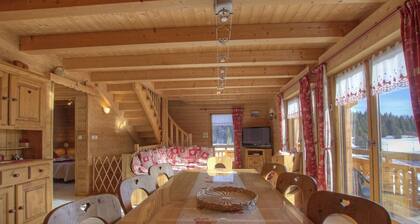 Mont Blanc views from this spacious chalet