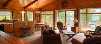 Island Cove #9 - On Minocqua Lake