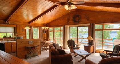 Island Cove #9 - On Minocqua Lake