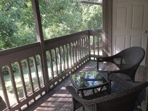Property grounds - Private 2BR condo w/ comfy King & Queen beds (Charlotte)
