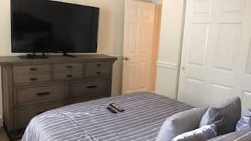 2 bedrooms, WiFi, bed sheets