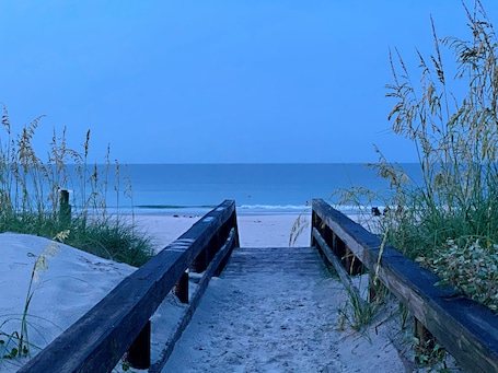 ビーチの近く. Jacksonville Beach House 2bdr&2bth/Pet friendly