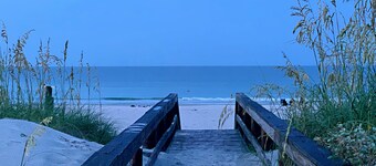 Jacksonville Beach House 2bdr&2bth/Pet friendly